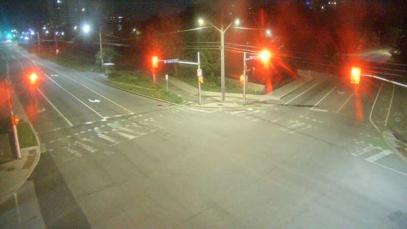 Traffic camera image at 2025-07-12 04:20:26