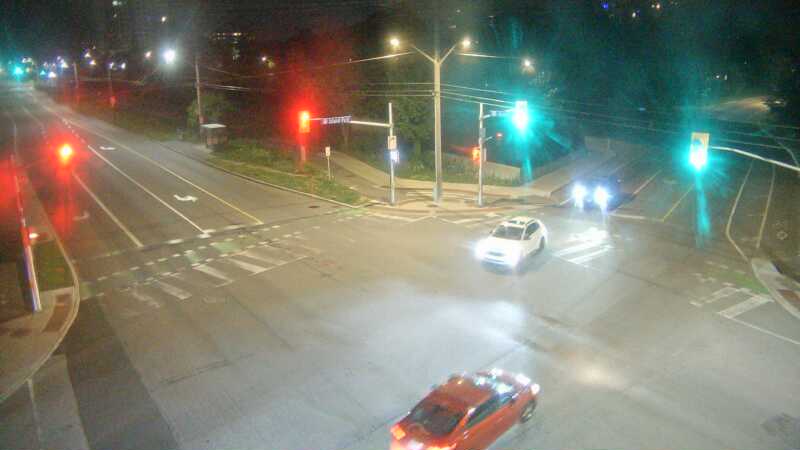 Traffic camera image at 2025-07-12 04:30:31
