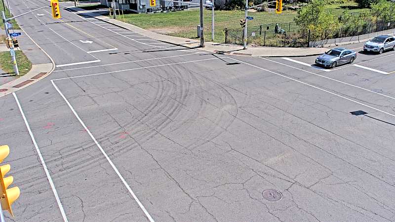 Traffic camera image at 2025-09-14 17:15:35