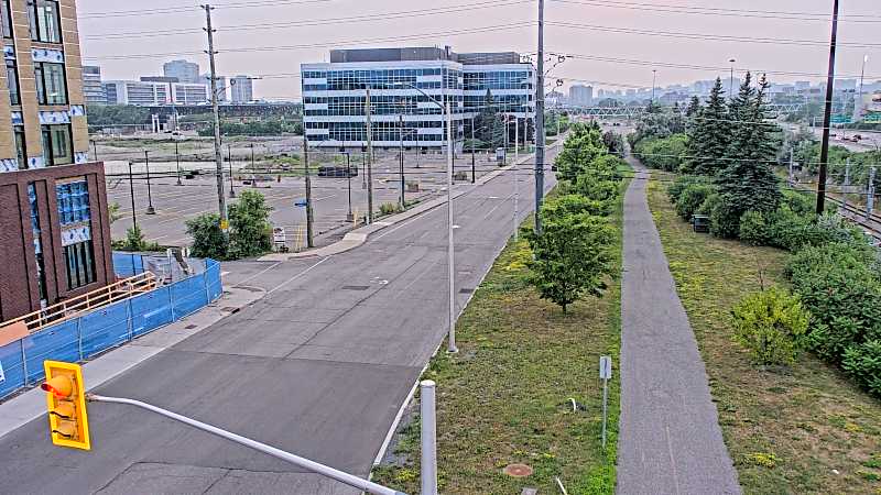 Traffic camera image at 2025-07-31 00:15:32