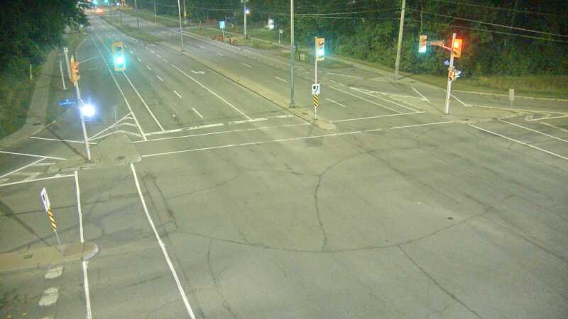 Traffic camera image at 2025-08-04 02:35:32