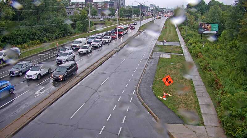 Traffic camera image at 2025-09-04 19:00:34