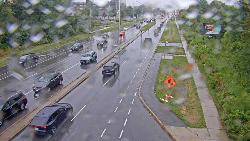 Traffic camera image at 2025-09-04 19:25:35