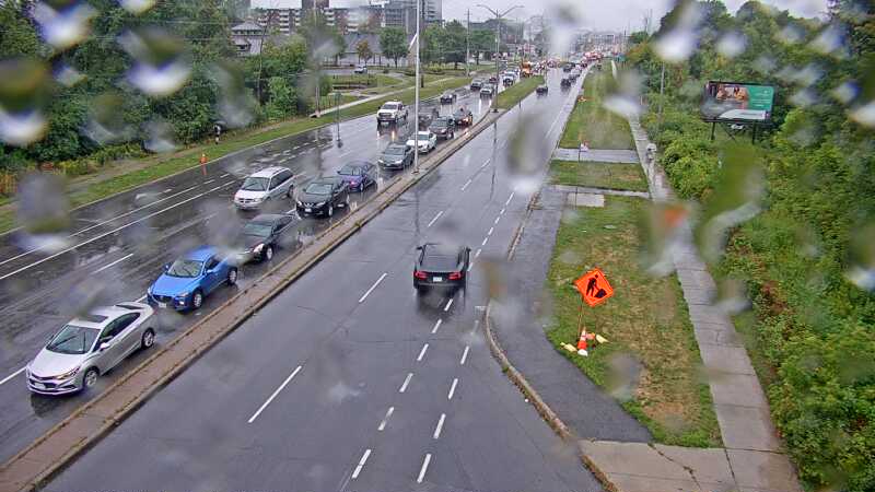Traffic camera image at 2025-09-04 19:45:42