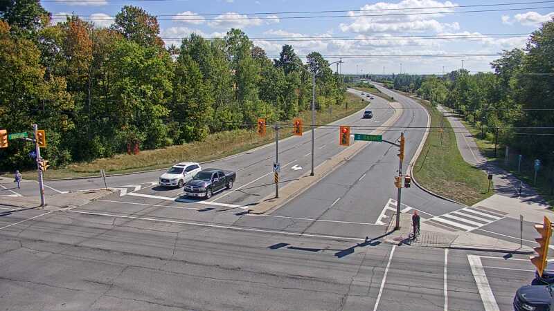Traffic camera image at 2025-09-14 17:10:36