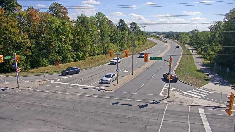 Traffic camera image at 2025-09-14 17:25:31