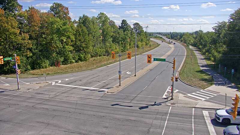 Traffic camera image at 2025-09-14 17:40:31