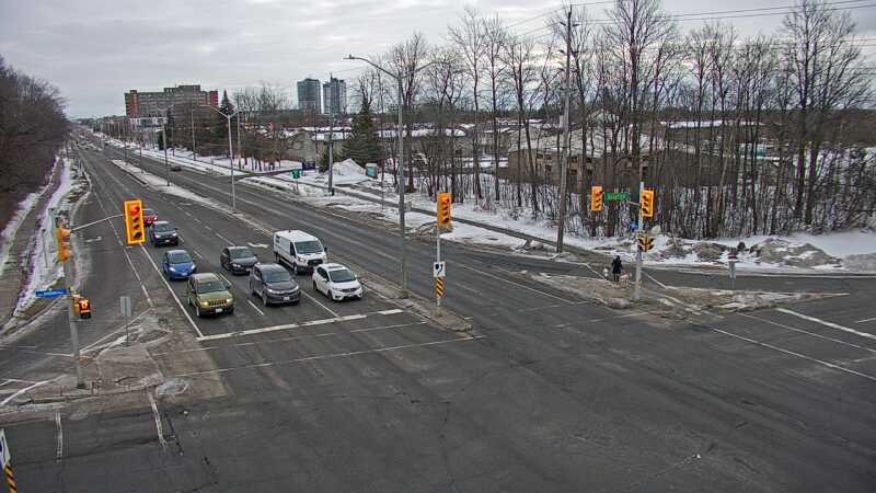 Traffic camera image at 2025-03-09 13:25:22