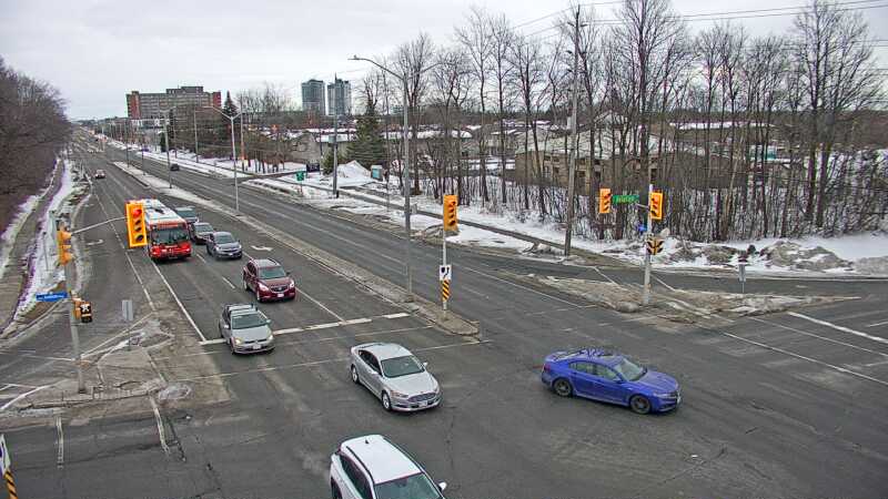 Traffic camera image at 2025-03-09 13:55:42