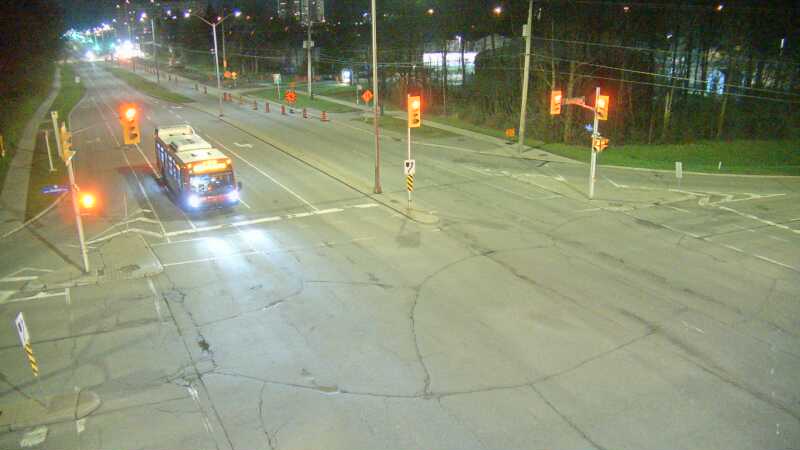 Traffic camera image at 2025-05-09 05:50:28