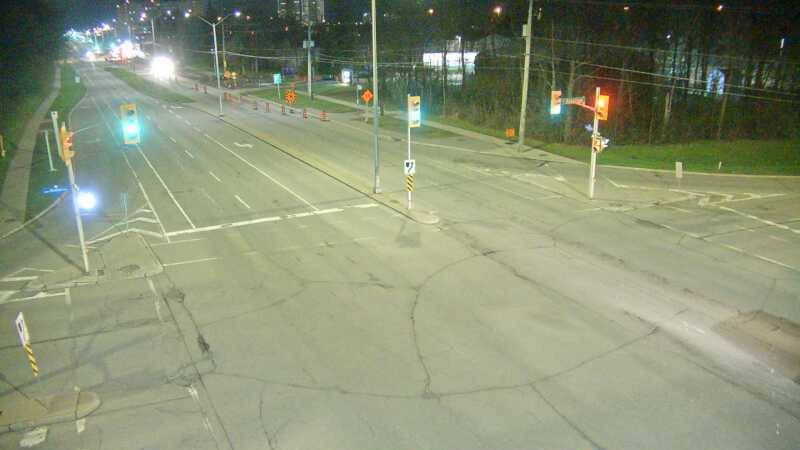 Traffic camera image at 2025-05-09 05:55:23