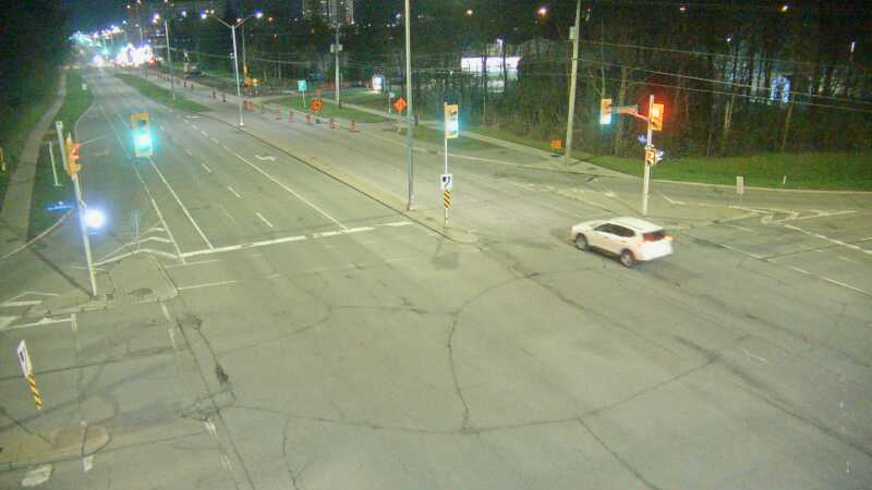 Traffic camera image at 2025-05-09 06:15:24