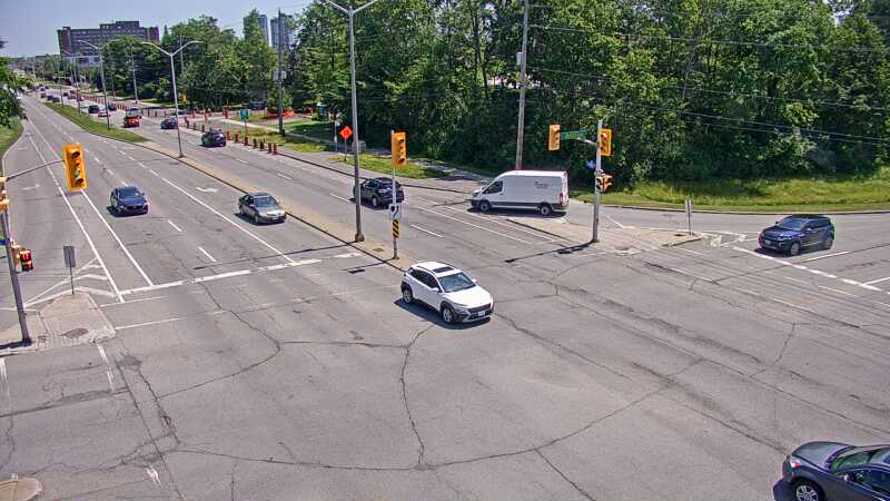 Traffic camera image at 2025-06-30 16:15:32