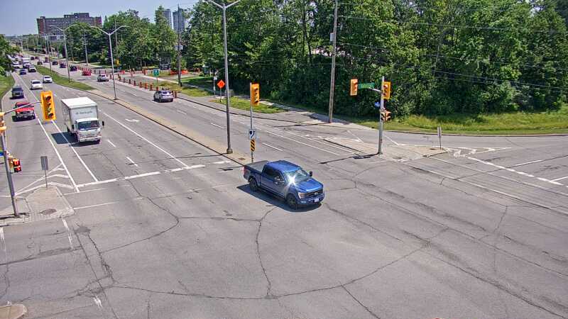 Traffic camera image at 2025-06-30 16:45:38