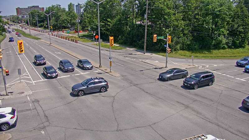 Traffic camera image at 2025-06-30 17:05:39