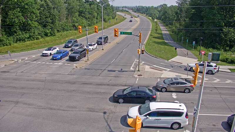 Traffic camera image at 2025-07-14 19:35:33