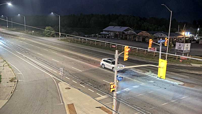 Traffic camera image at 2025-08-04 01:15:26
