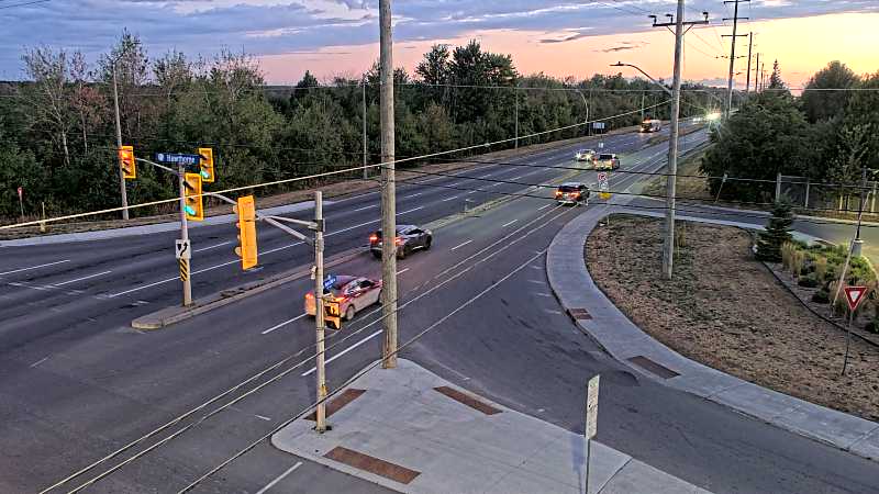 Traffic camera image at 2025-08-25 00:10:32