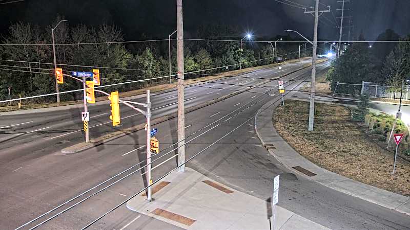 Traffic camera image at 2025-08-25 03:10:43