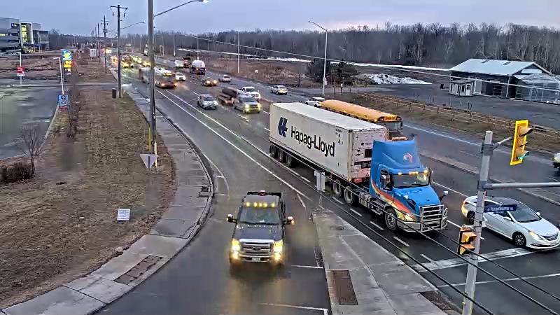 Traffic camera image at 2025-03-25 10:55:25