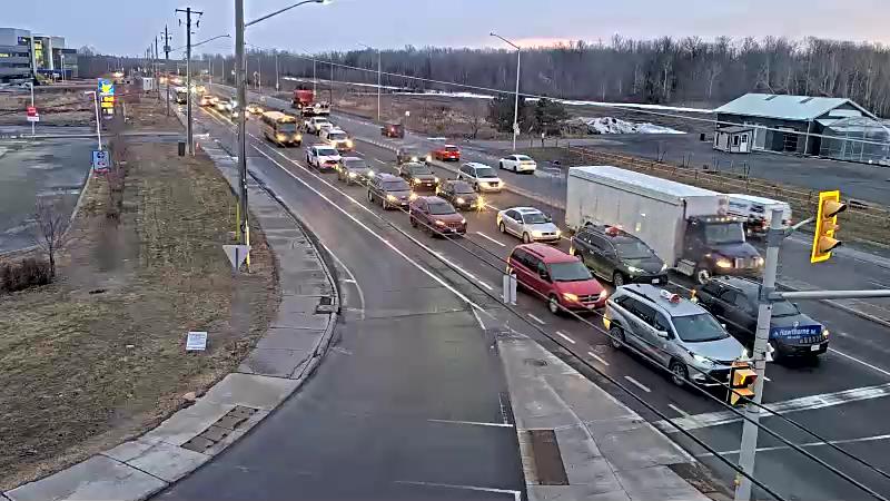 Traffic camera image at 2025-03-25 11:00:24