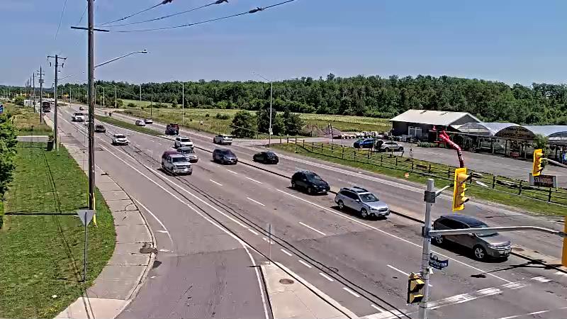 Traffic camera image at 2025-06-30 17:05:39