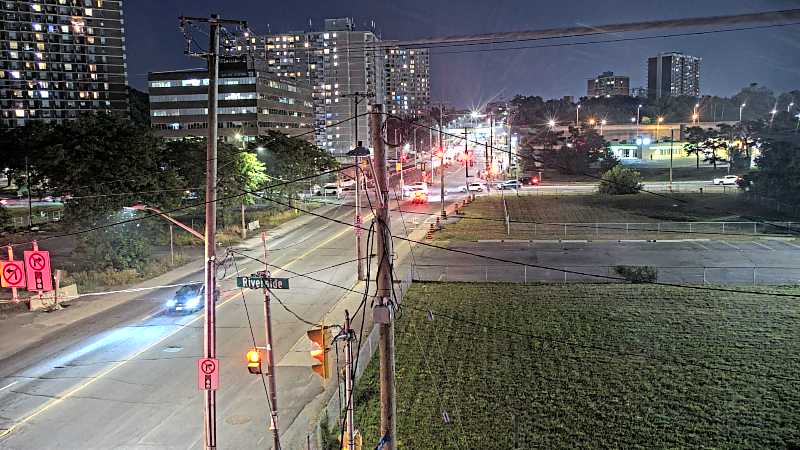 Traffic camera image at 2025-08-04 01:20:06