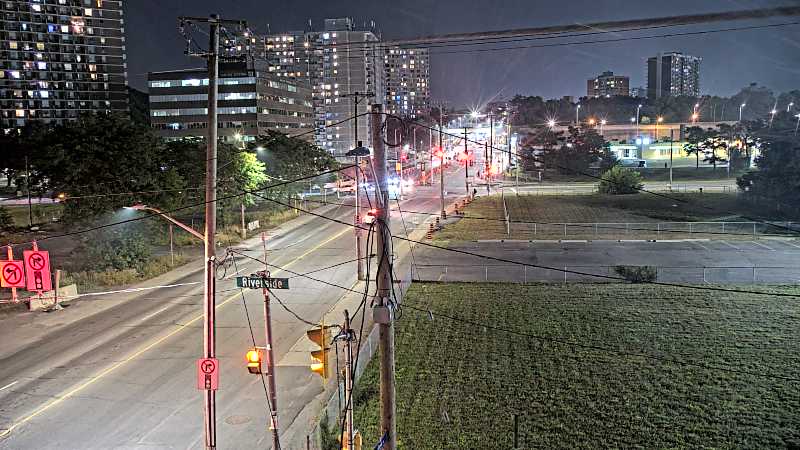 Traffic camera image at 2025-08-04 02:05:06