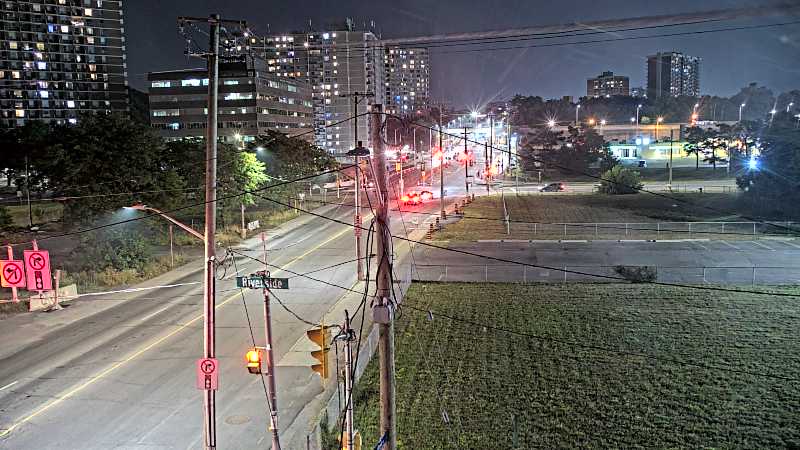 Traffic camera image at 2025-08-04 02:45:17