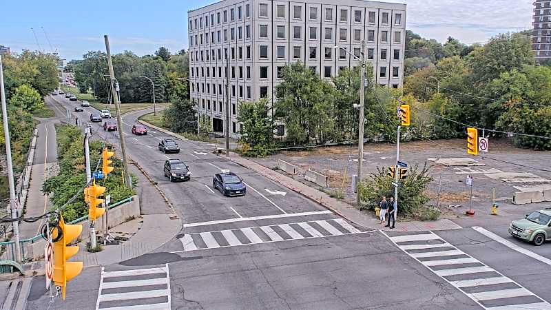 Traffic camera image at 2025-09-13 15:00:08