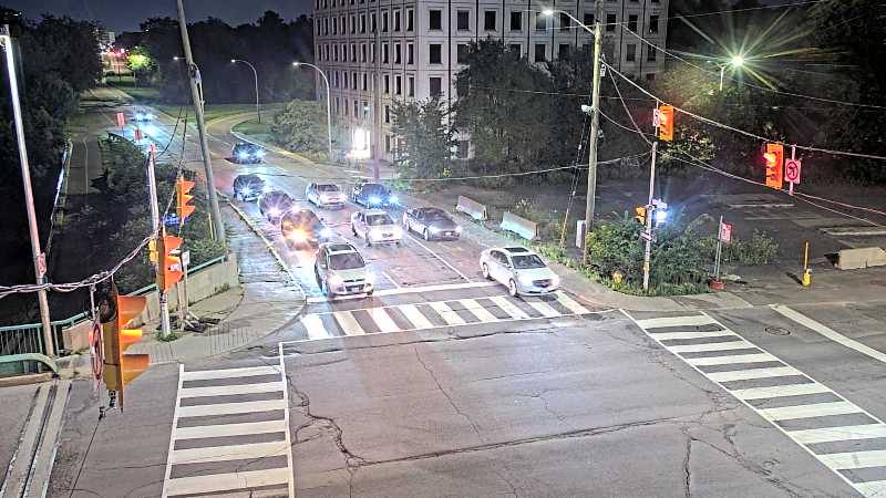 Traffic camera image at 2025-07-12 04:00:08