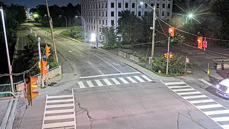 Traffic camera image at 2025-07-12 04:40:06