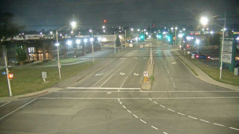 Traffic camera image at 2025-08-04 02:00:27