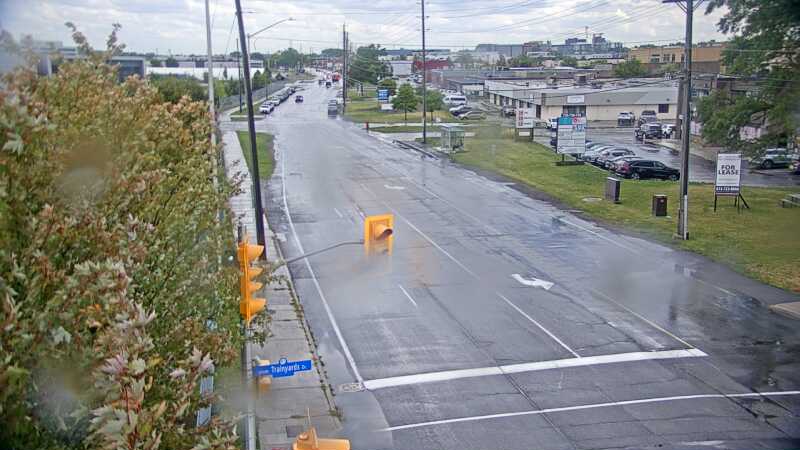 Traffic camera image at 2025-09-04 17:45:32