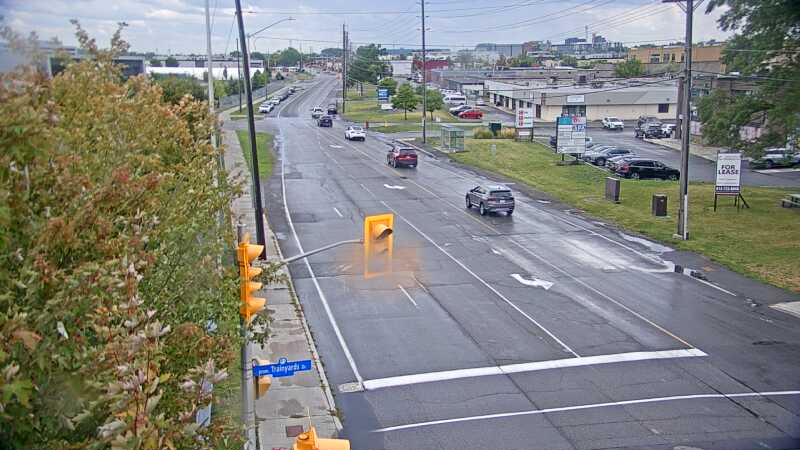 Traffic camera image at 2025-09-04 18:15:32