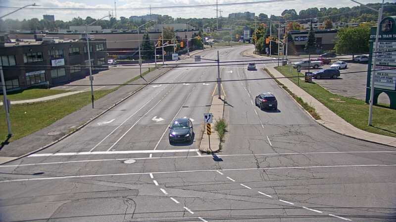 Traffic camera image at 2025-09-14 17:15:36