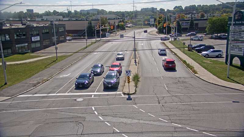 Traffic camera image at 2025-09-14 17:55:31