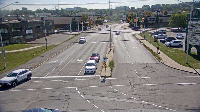 Traffic camera image at 2025-09-14 18:20:32