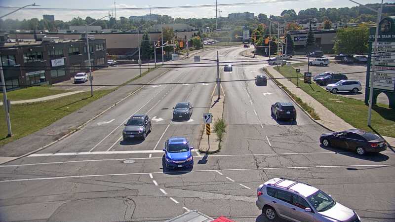 Traffic camera image at 2025-09-14 18:25:35