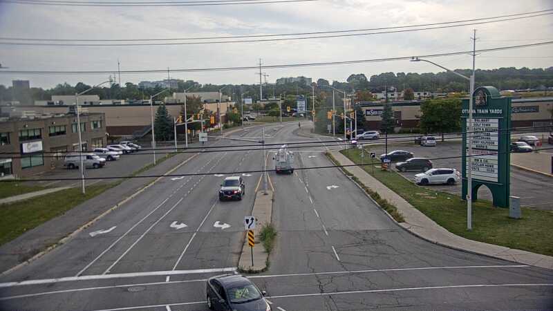 Traffic camera image at 2025-09-17 20:05:35