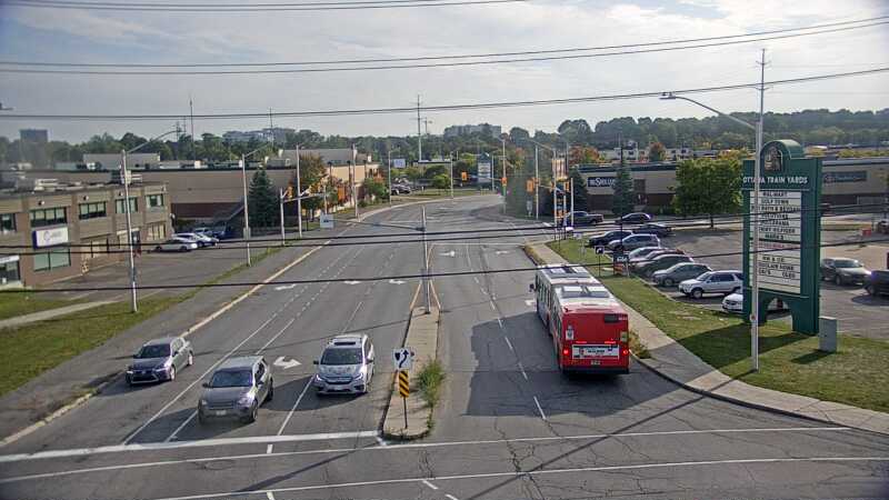 Traffic camera image at 2025-09-17 20:45:34