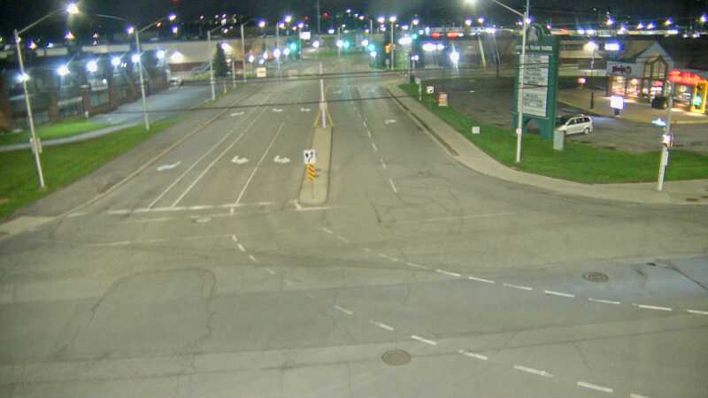 Traffic camera image at 2025-05-09 06:45:22