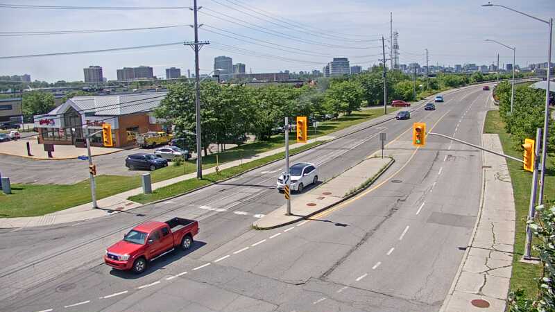 Traffic camera image at 2025-06-30 17:25:49