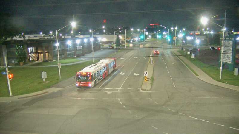 Traffic camera image at 2025-07-12 05:05:31