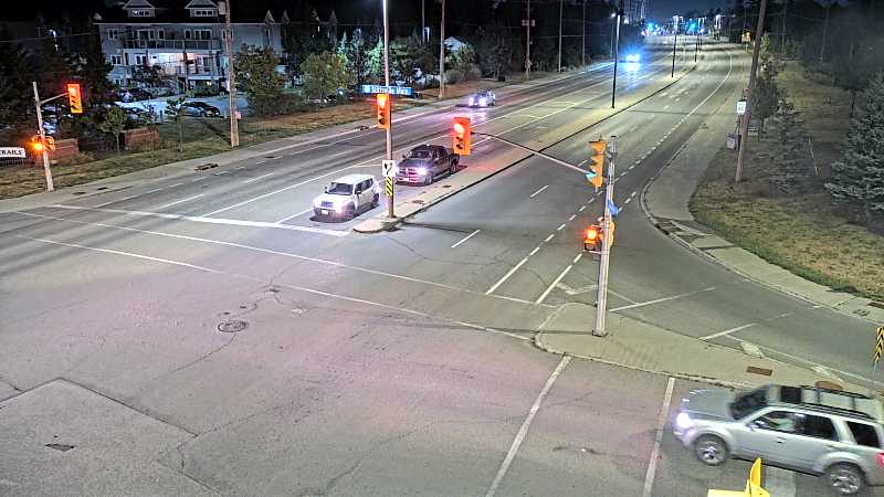 Traffic camera image at 2025-09-01 02:40:34