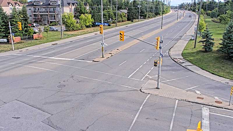 Traffic camera image at 2025-09-07 13:20:38