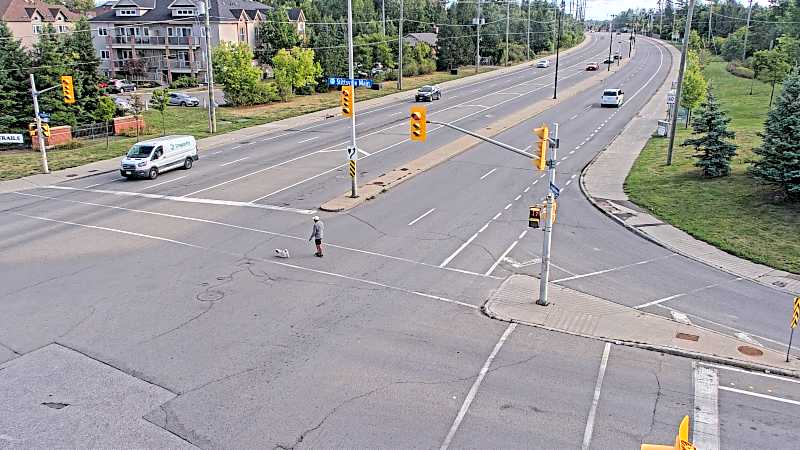 Traffic camera image at 2025-09-07 13:25:36