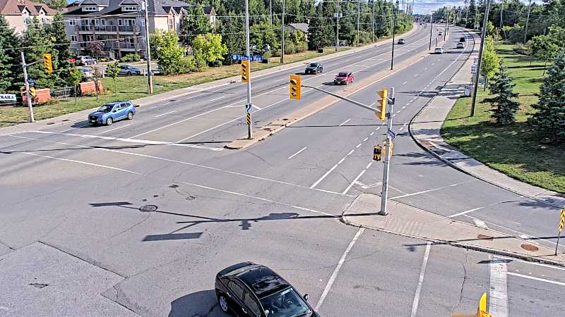 Traffic camera image at 2025-09-07 13:40:34