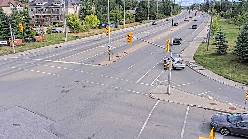 Traffic camera image at 2025-09-07 14:05:34