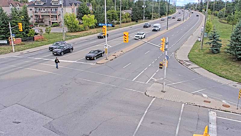 Traffic camera image at 2025-09-07 14:25:30